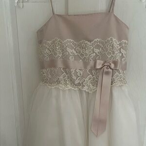 Flower Girl Dress David’s Bridal style H1173.  Girls size 6